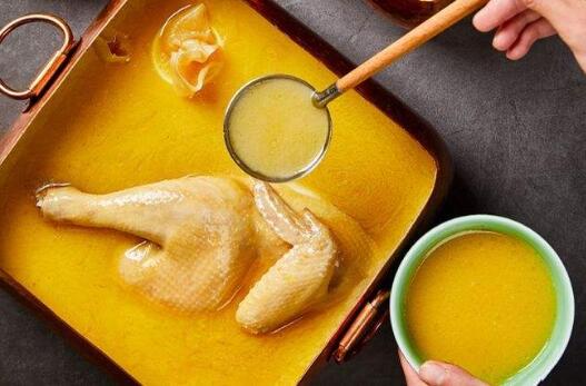 港式花胶鸡黄金汤底做法，花胶鸡汤如何熬成又黄又粘